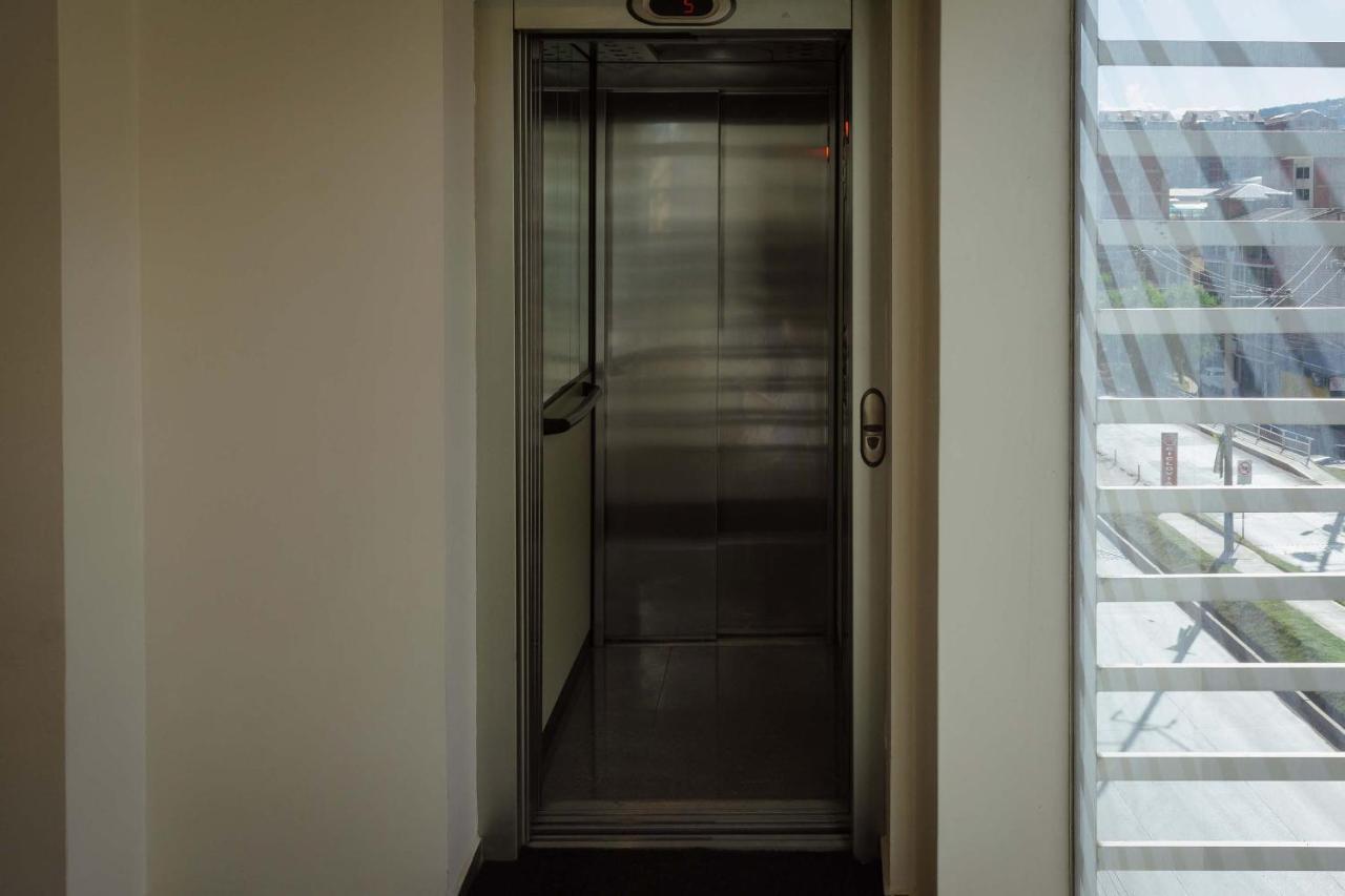 Group House Apartahotel